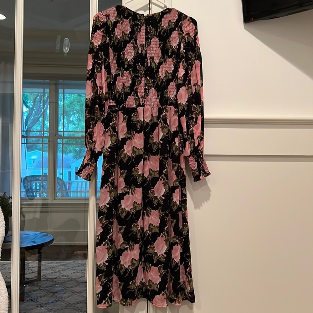 Wayf dress. Long sleeve, perfect for fall!